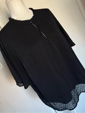 Black blouse with dot texture